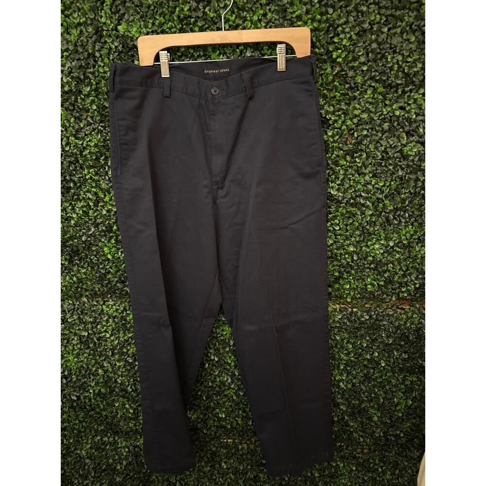 Geoffrey Beene, Dark Blue trousers, Flat front Men’s Size 34 X32